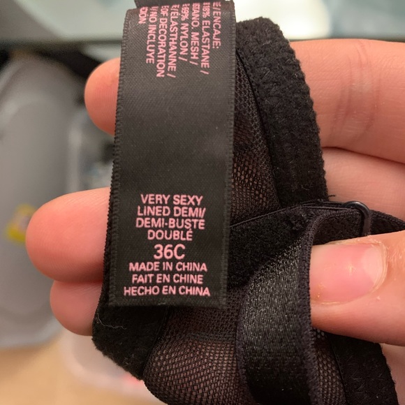 Victoria’s Secret Very Sexy Lined Demi Black Bra - Picture 7 of 8